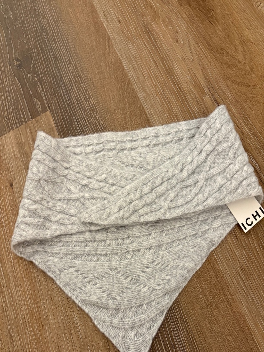 Soft Mini Scarf